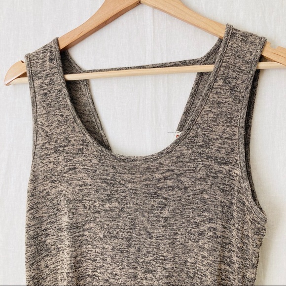 Chelsea & Violet High-Low Sleeveless Top - Picture 3 of 10